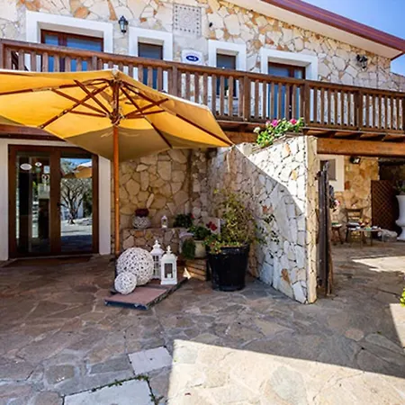 Pia Bed & Breakfast Uta